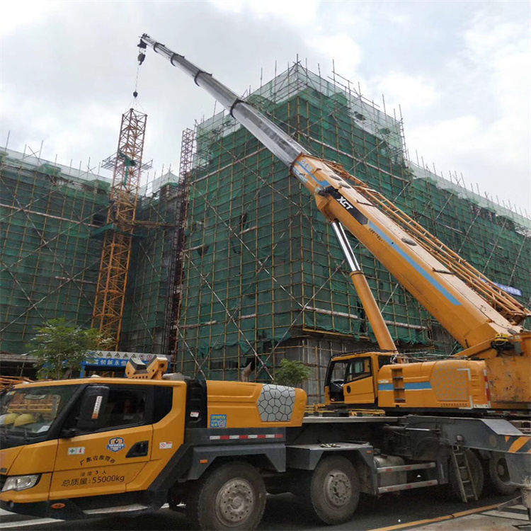 闽清县谈谈吊车租赁需要注意的事项