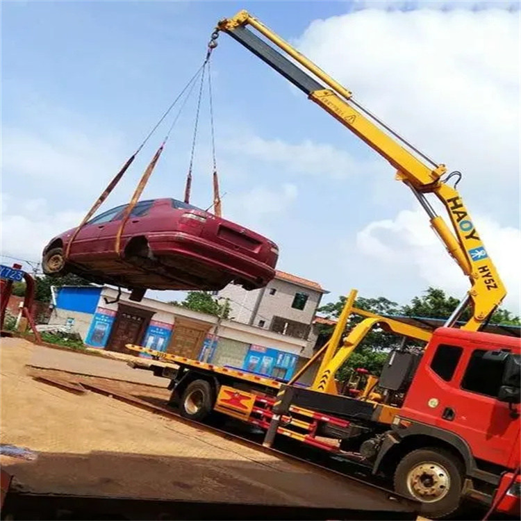 闽清县吊车救援小汽车怎么吊